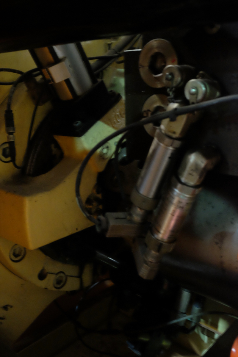wwww.petequip.net_Husky H90_RS45-42_2002_17