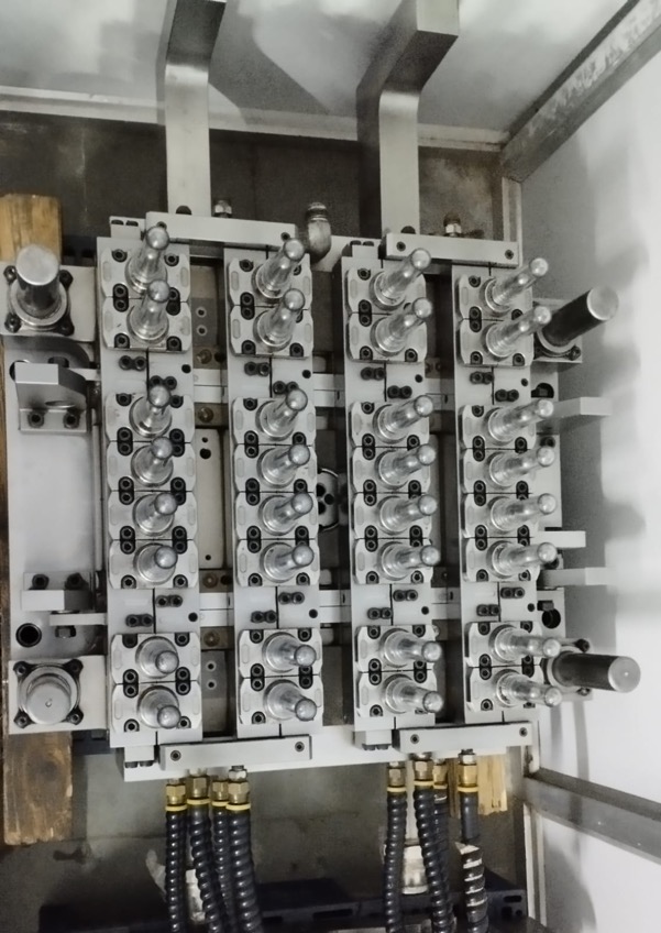 Mould_PCO1810_27gm_Moving Half